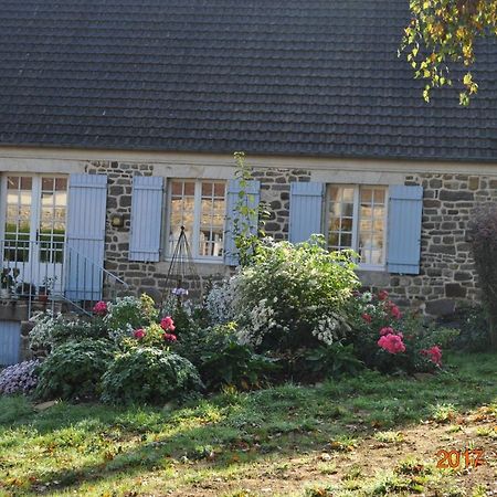 Ma Maison Bleue Saint-Brice-sous-Ranes Exterior foto