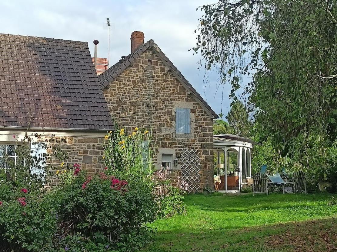 Ma Maison Bleue Saint-Brice-sous-Ranes Exterior foto