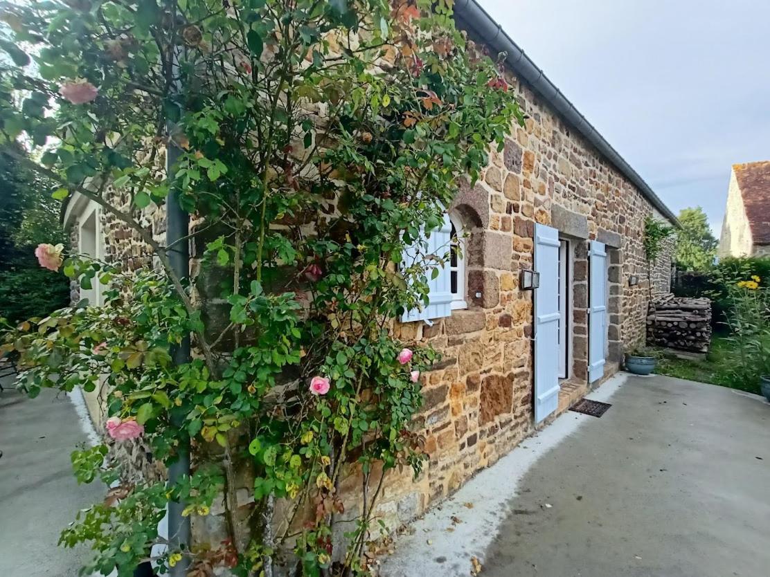 Ma Maison Bleue Saint-Brice-sous-Ranes Exterior foto